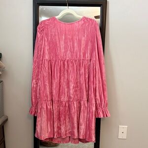Women’s Pink Long-Sleeve Tiered Dress
